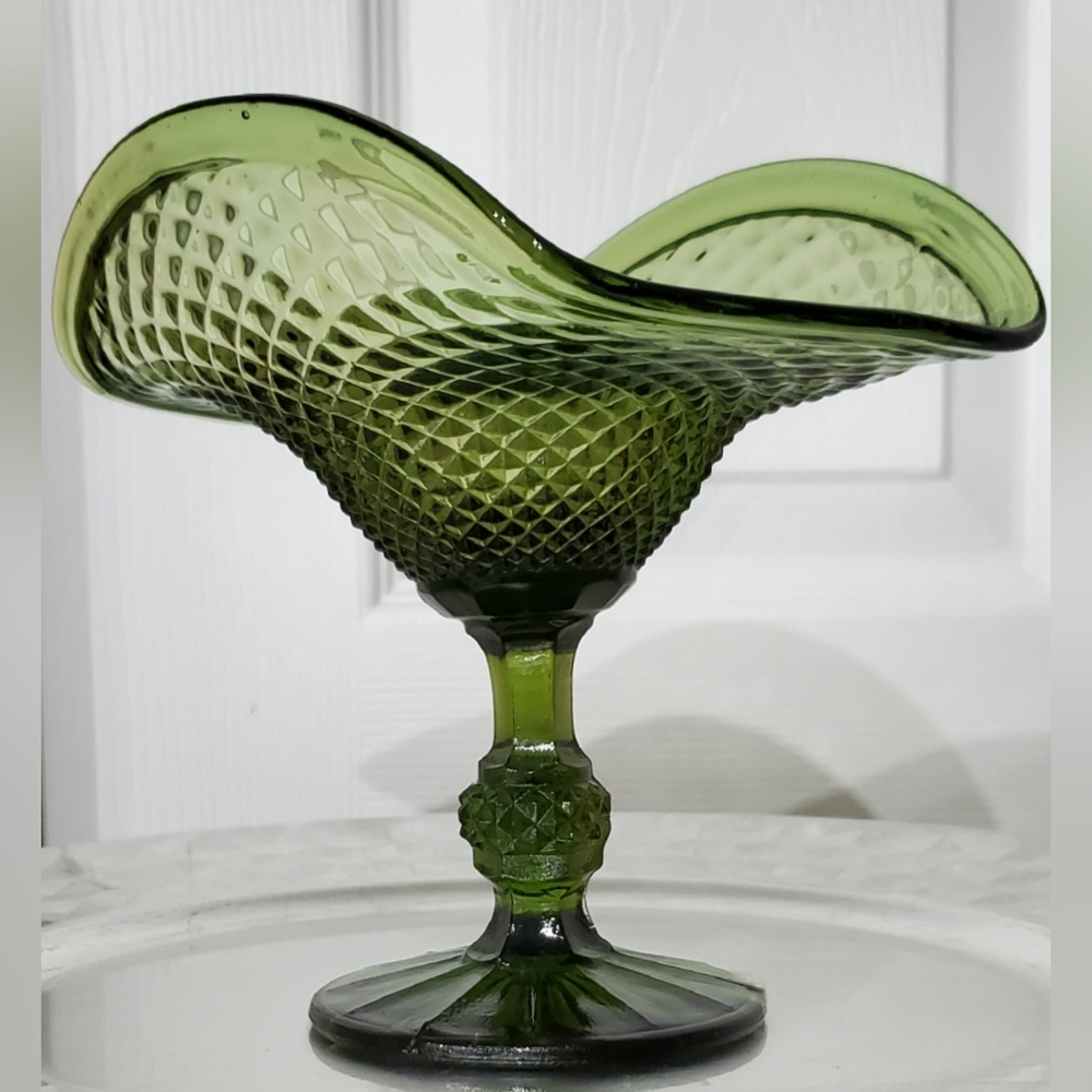 🎊Host Pick🎊Vntg Ivima Diamond Point Sage Green 6 1/4" Compote